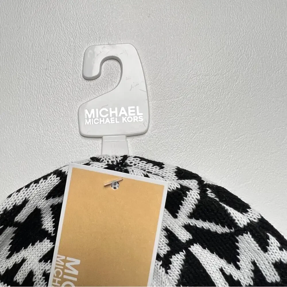 Michael Kors MK  Classic Pattern Women's Cold Weather Winter Beanie Logo Hat